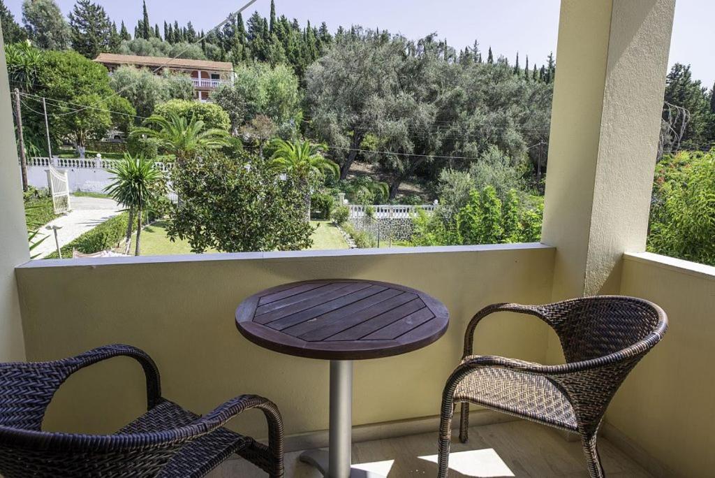 Miltiadis Apartments Spiti Miltiadis Agios Georgios Pagon Esterno foto