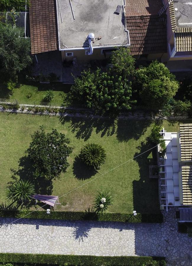 Miltiadis Apartments Spiti Miltiadis Agios Georgios Pagon Esterno foto