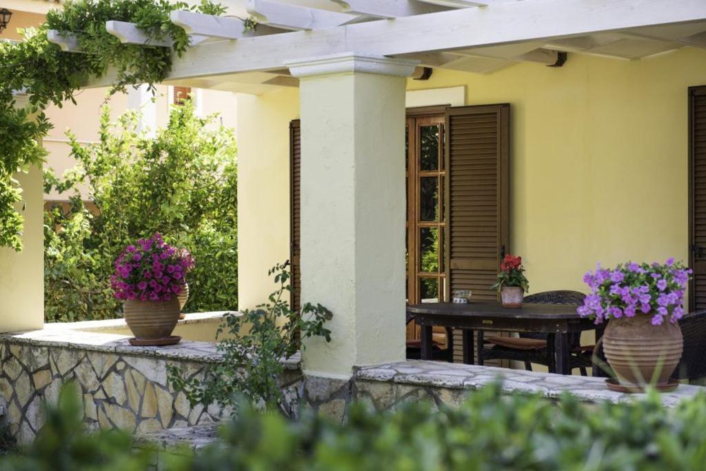 Miltiadis Apartments Spiti Miltiadis Agios Georgios Pagon Esterno foto