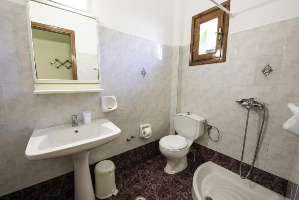 Miltiadis Apartments Spiti Miltiadis Agios Georgios Pagon Esterno foto