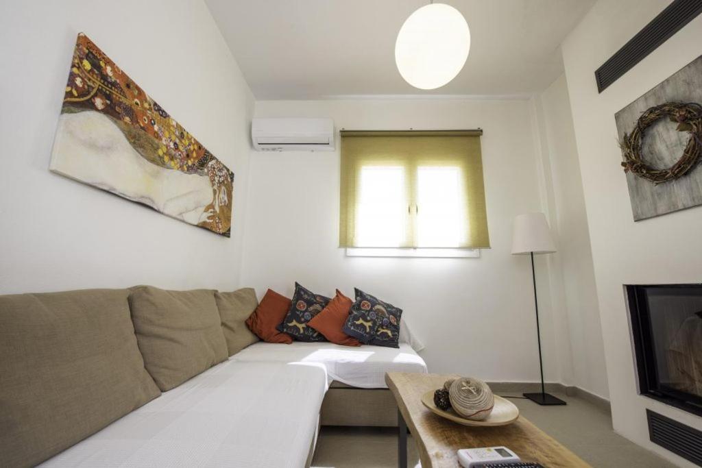 Miltiadis Apartments Spiti Miltiadis Agios Georgios Pagon Esterno foto