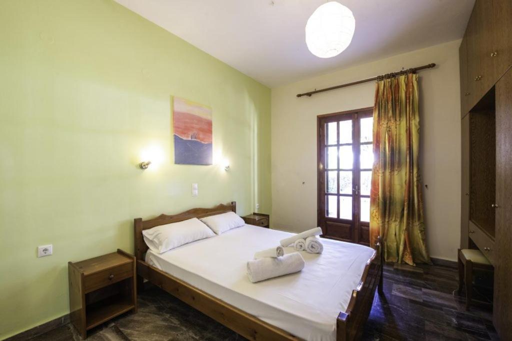 Miltiadis Apartments Spiti Miltiadis Agios Georgios Pagon Esterno foto